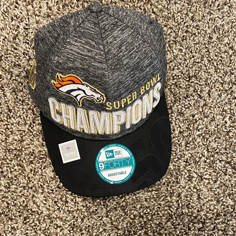 New Era Super Bowl Champions Gray and Black Cap